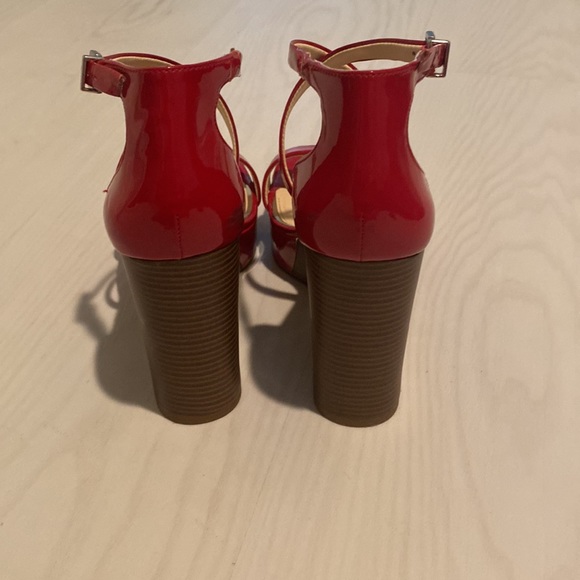 NWOT Jessica Simpson Lipstick Red Strap Wedges 7M - Picture 3 of 9